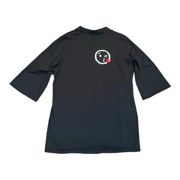 Tunic top Victoria stylish Kissy Emoji tunic length sleeves 3/4 length XL NWOT - Picture 2 of 2